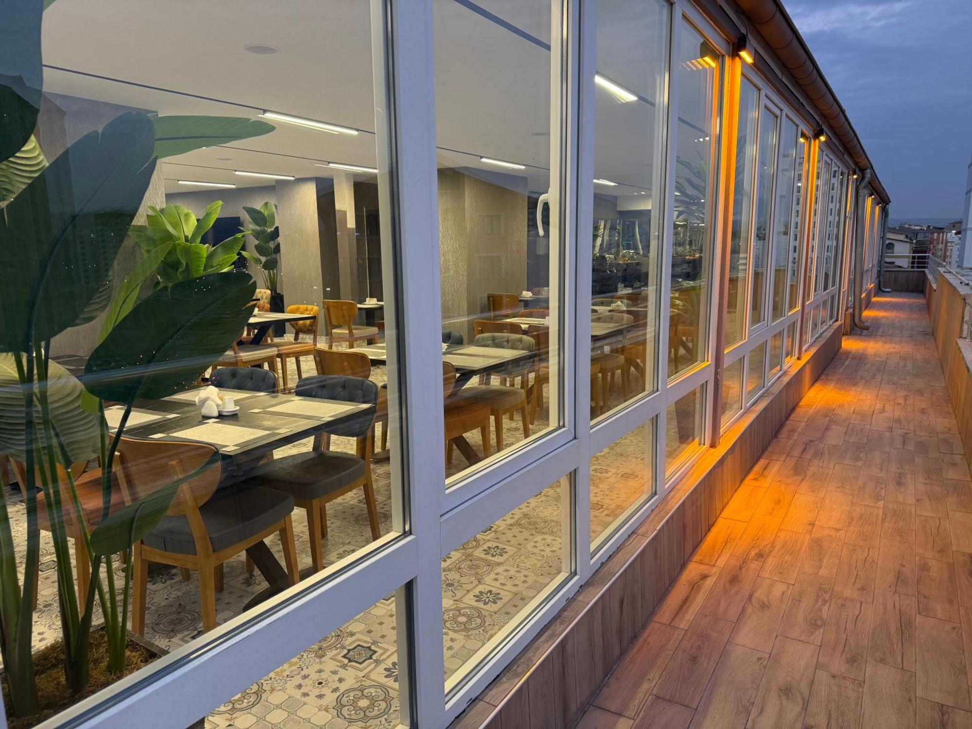 Prime Inn City ไคเซรึ ภายนอก รูปภาพ
