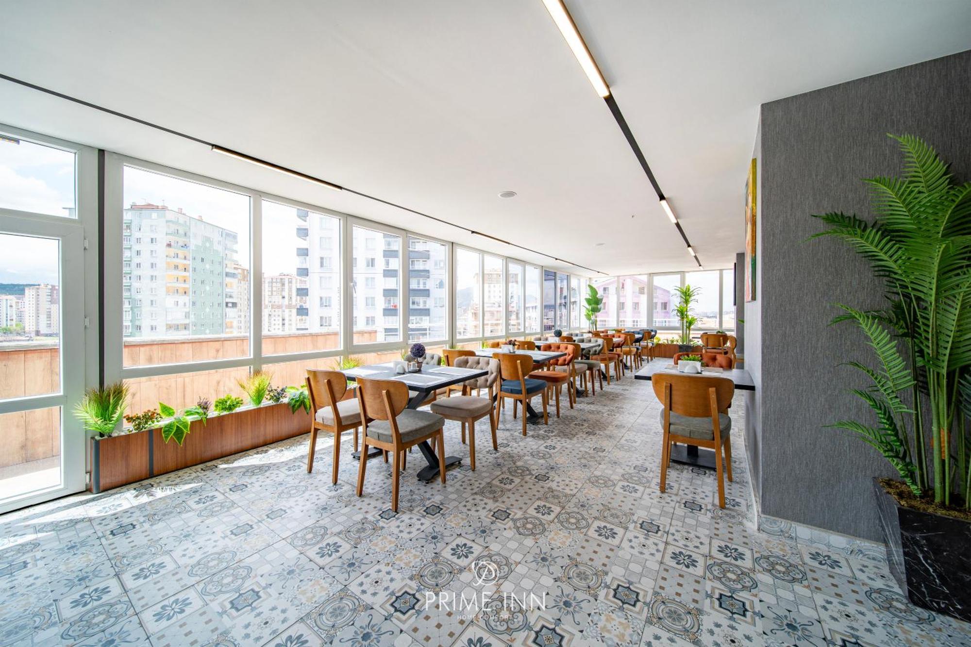 Prime Inn City ไคเซรึ ภายนอก รูปภาพ